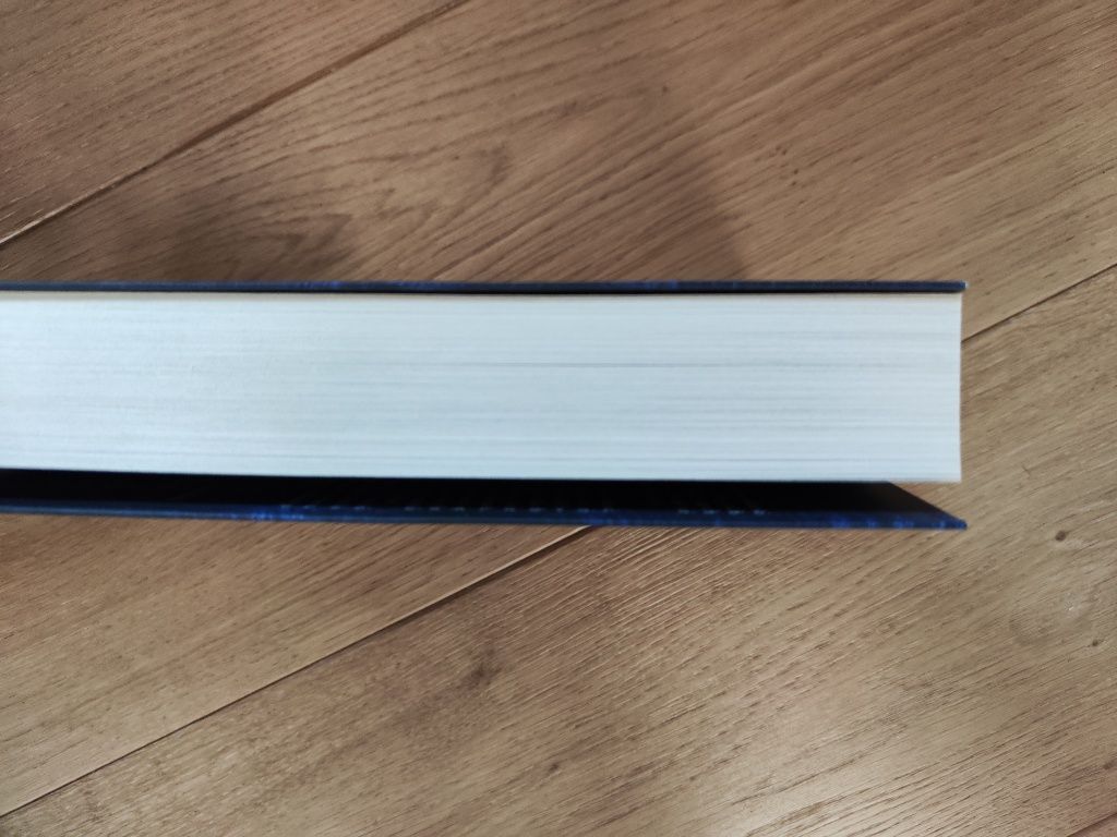 Thomas Harris "Cari Mora"