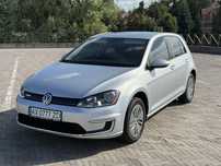 Volkswagen e-GOLF 2016