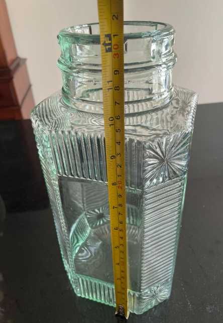 Frasco de vidro  muito decorativo