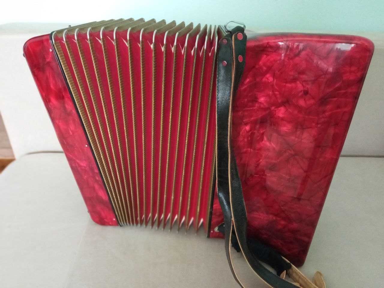 Акордеон Hohner Verdi V