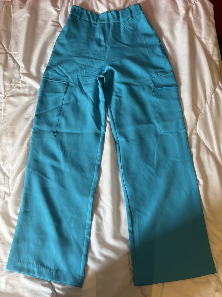 Niebieskie spodnie XXS