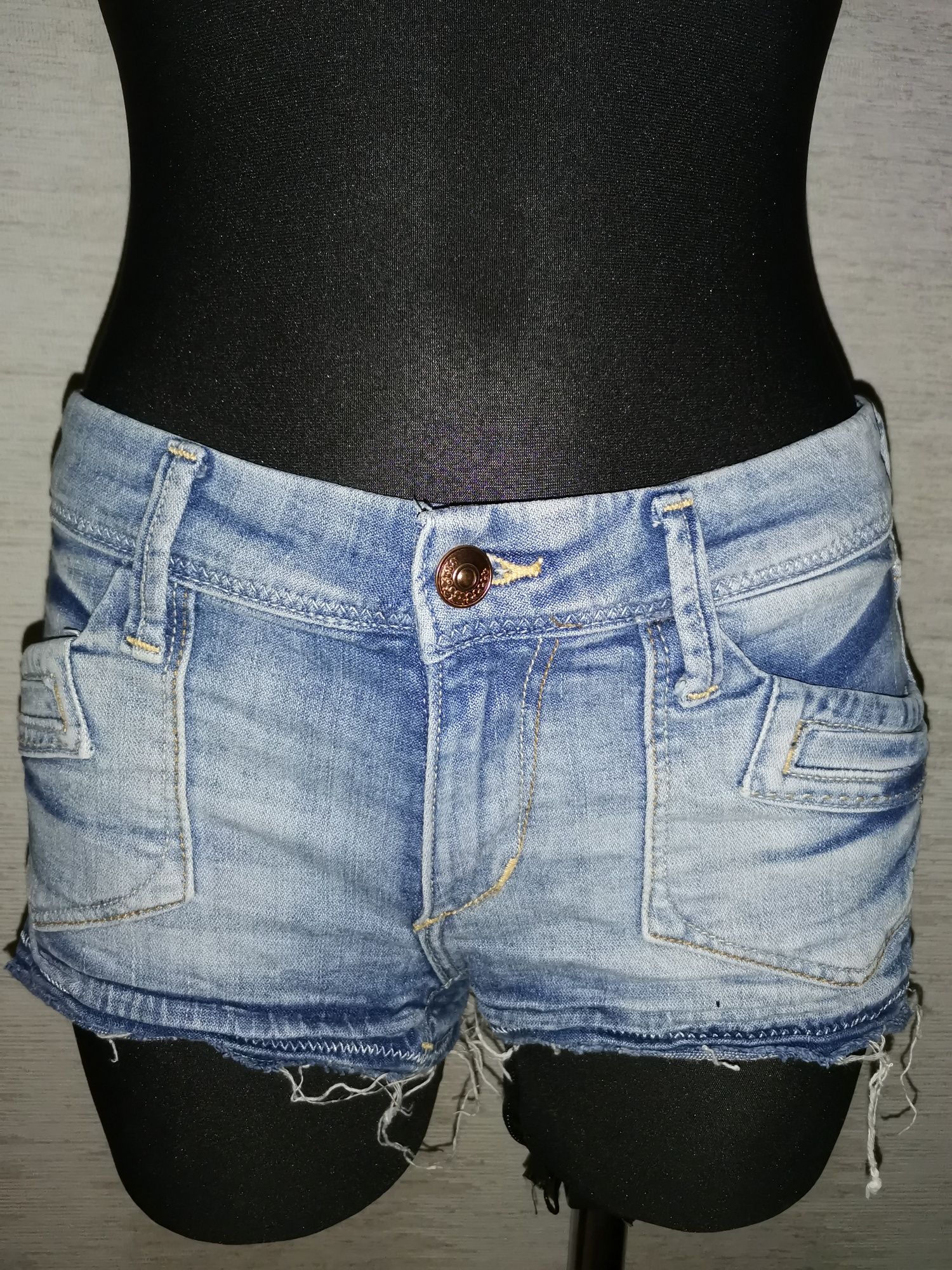 H&M spodenki jeansowe r. 36