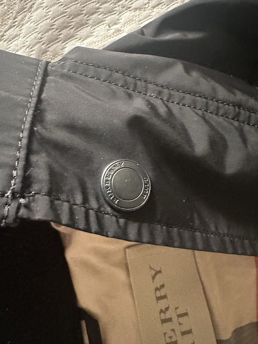 Орігінальна вітровка Burberry, Барбері, Барбери