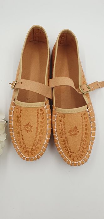 Kierpce damskie 40 skóra naturalna skórzane góralskie