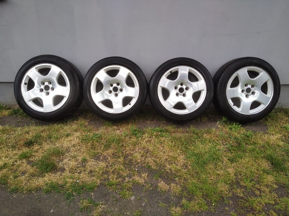 Felgi aluminiowe 17" 5x112 8J 17H2 ET48 Audi