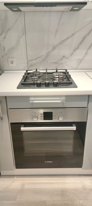 Продам эксклюзивную 2к.кв. Новые дома улучшенка 2балкона