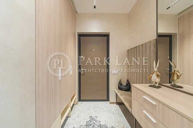 Продаж шикарної 3к звартири з новим ремонтом в ЖК Файна Таун