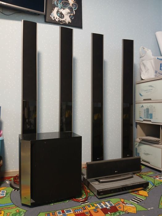 Музичний центр LG