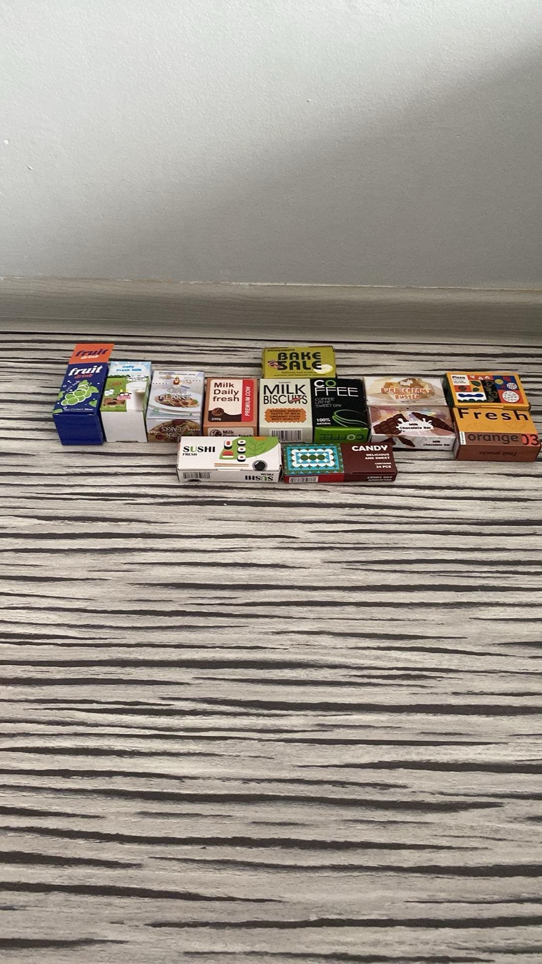Duży sklep, supermarket dla dzieci, wózek, waga, kasa, akcesoria