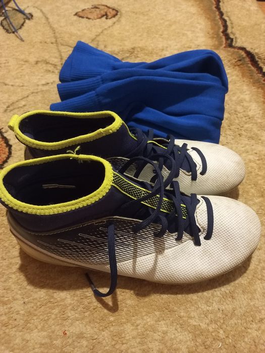 Korki Kipsta buty piłkarskie 34 i getry