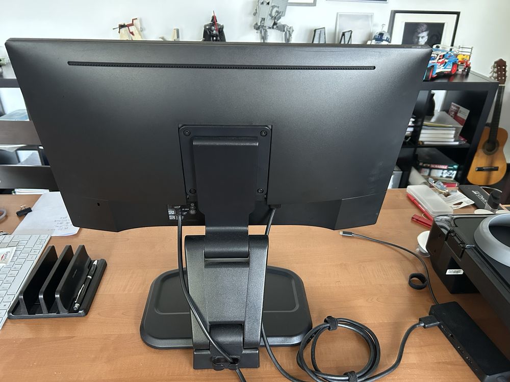 Monitor dell 22” Full HD