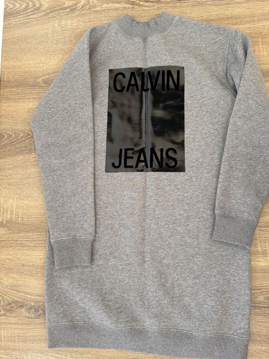 Сіра сукня Calvin Klein Jeans  розмір XS утеплена