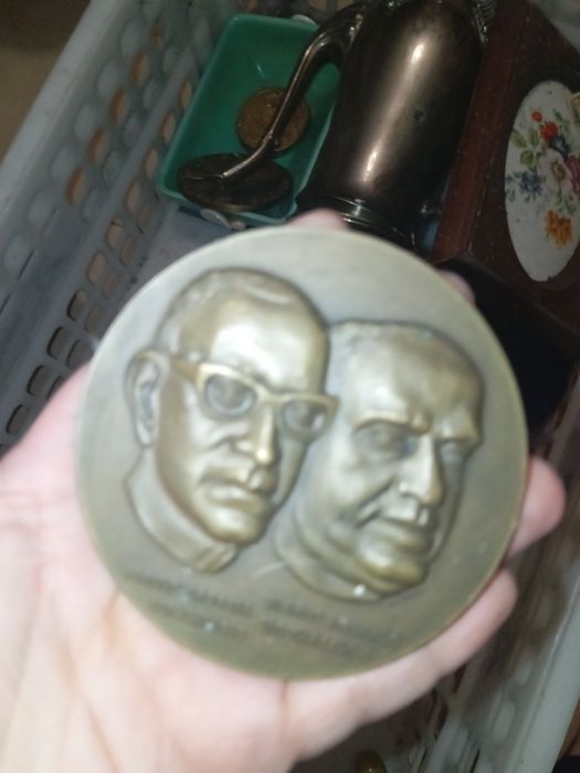 Medalha dois banqueiros