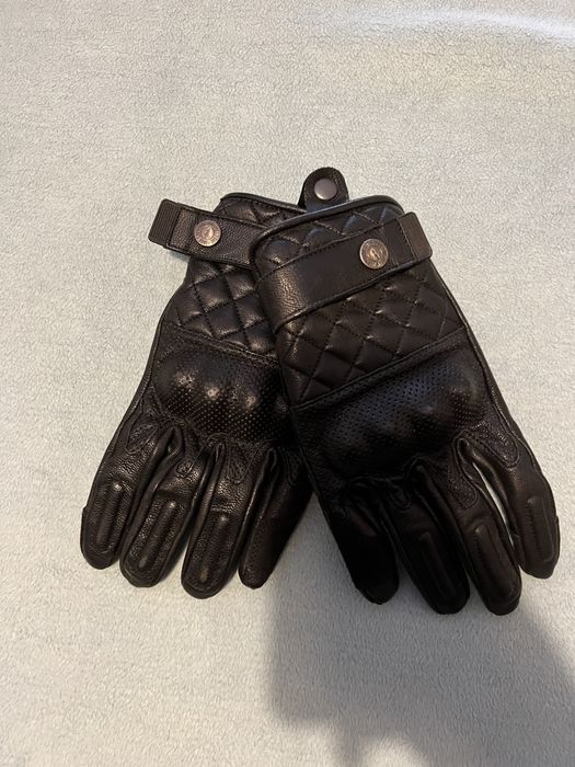 Luvas John Doe Tracker Pretas