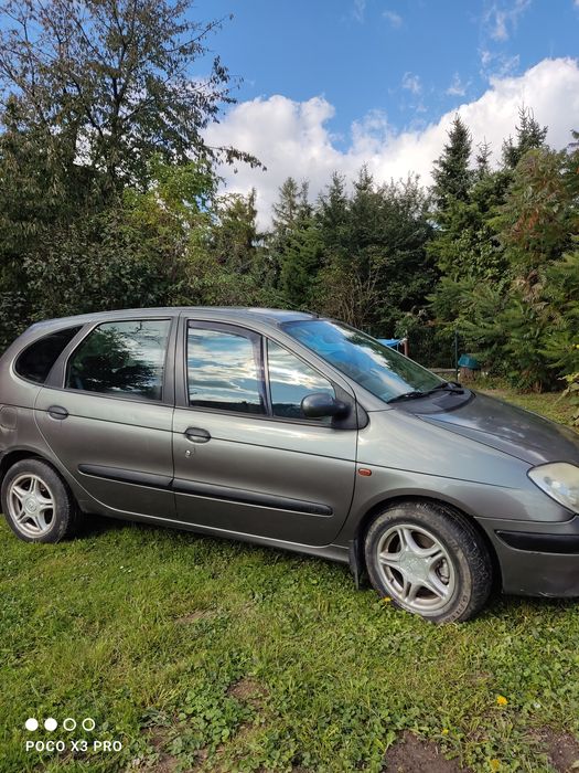 Renault Scenic 1.9 DCI rok. 2001