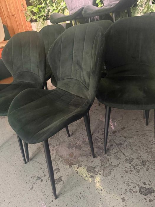 Krzesła tapicerowane