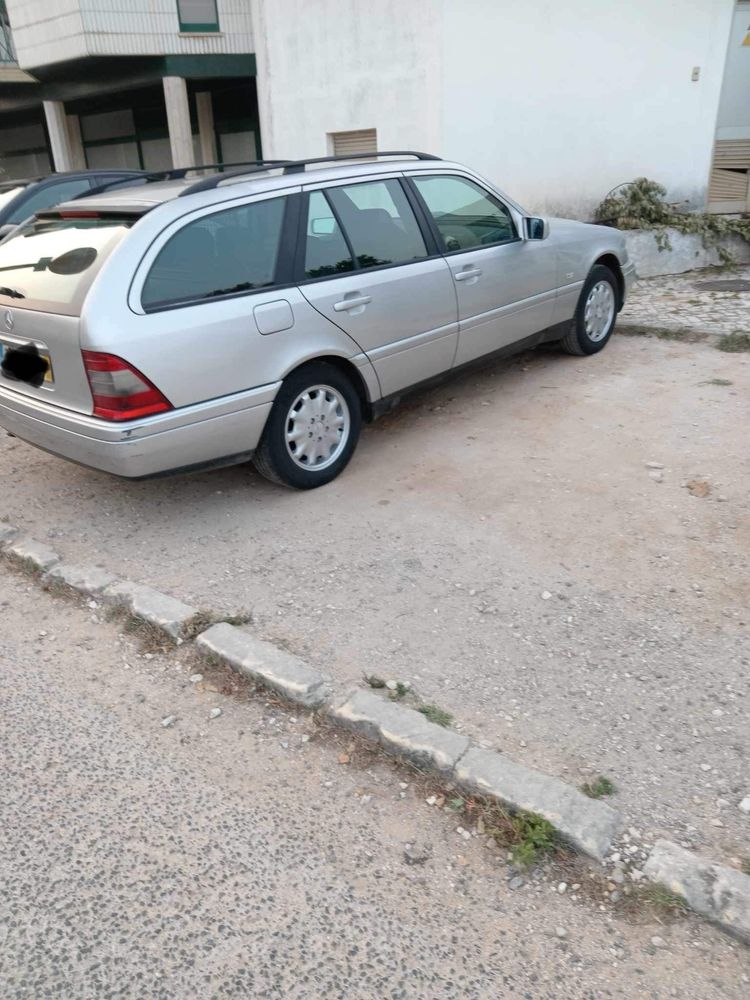 Vendo mercedes c220D