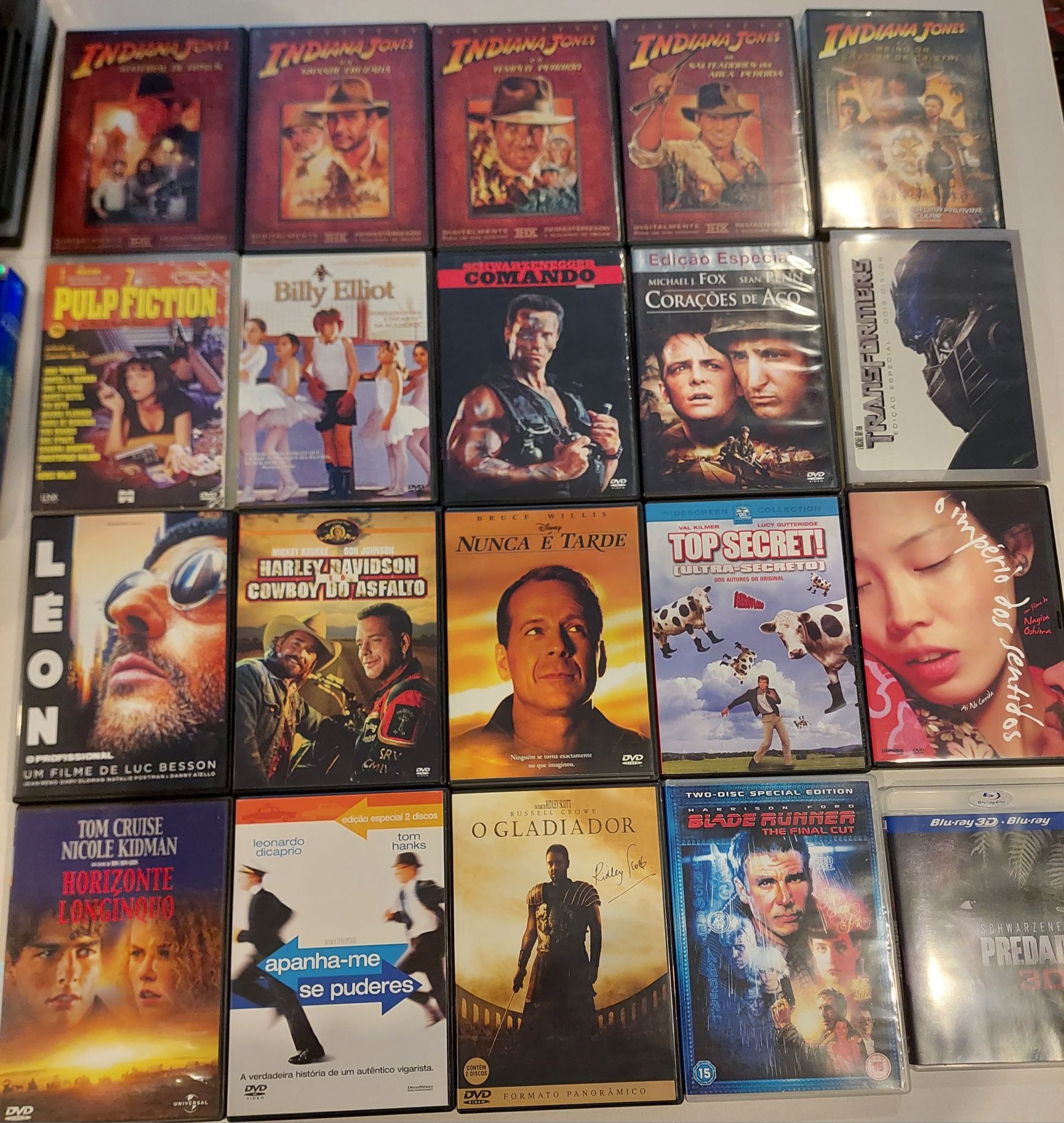 Vendo DVDs originais 10=40€