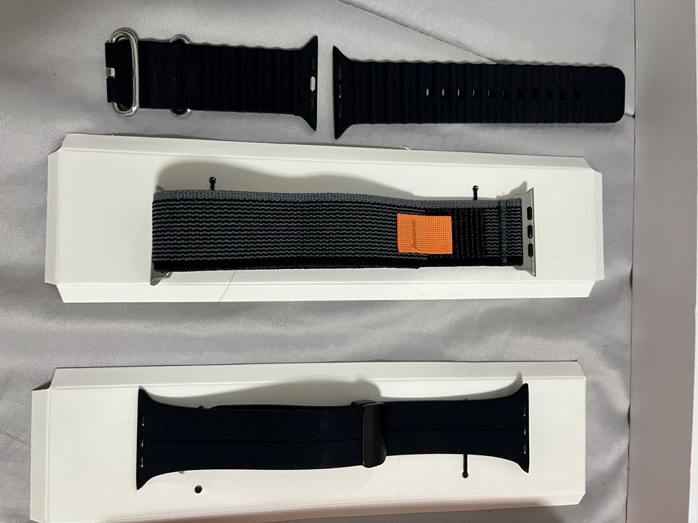 APPLE Watch ultra 2 GPS + Celular… 4 braceletes e carregador de 30w