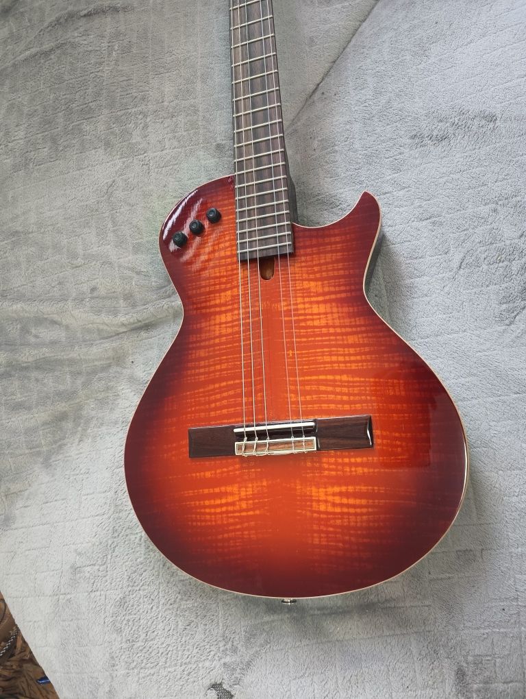 Gitara elektro-klasyczna Smiger LE-C2 klasyczna Les Paul