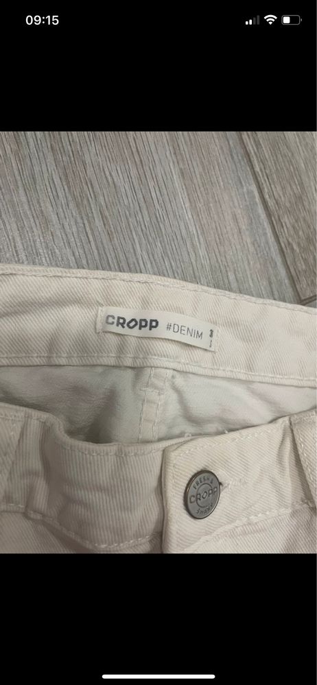 Biała spódniczka jeansowa Cropp rozmiar S