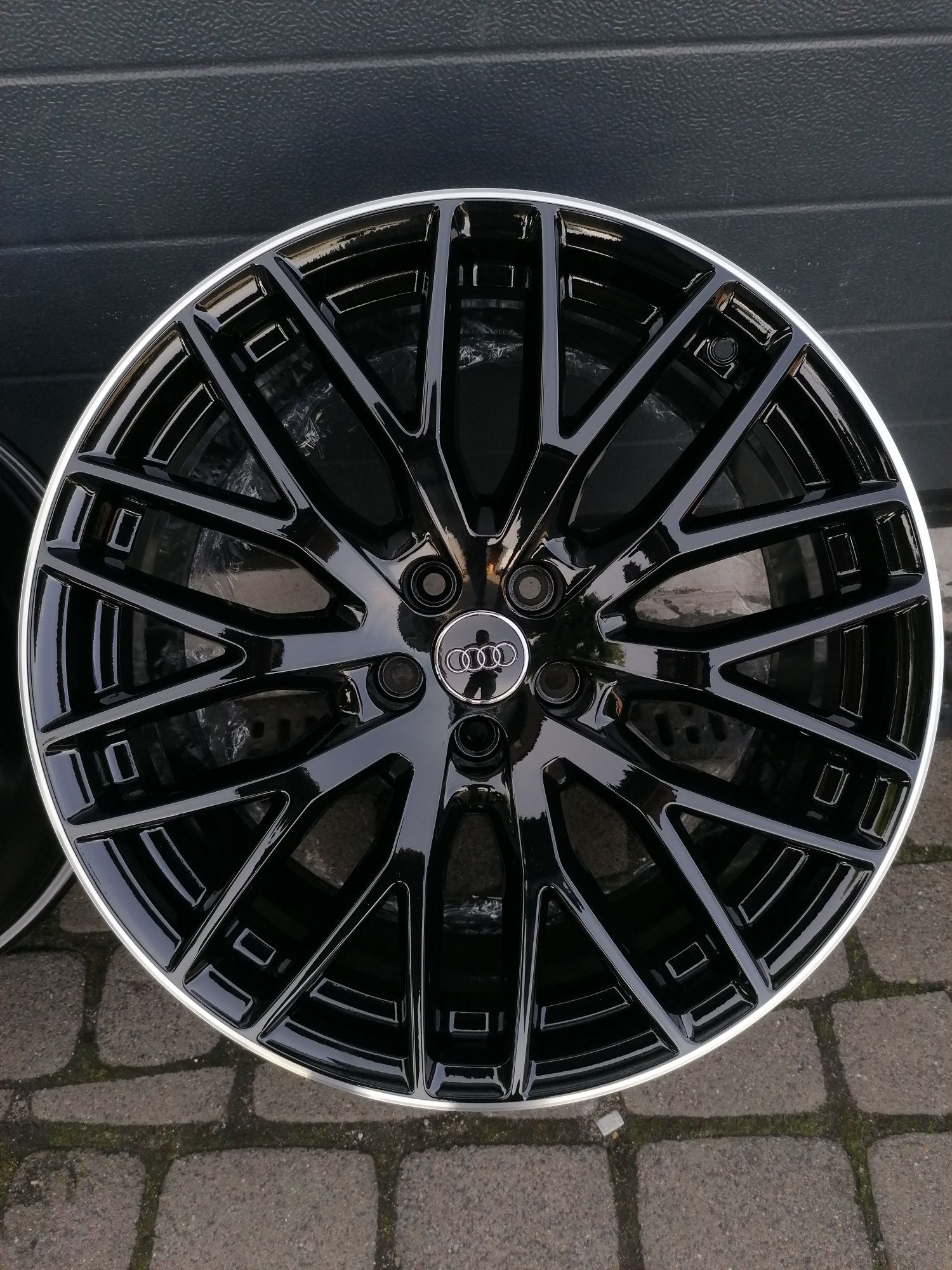 Felgi aluminiowe 5x112 Audi R20 oryginał