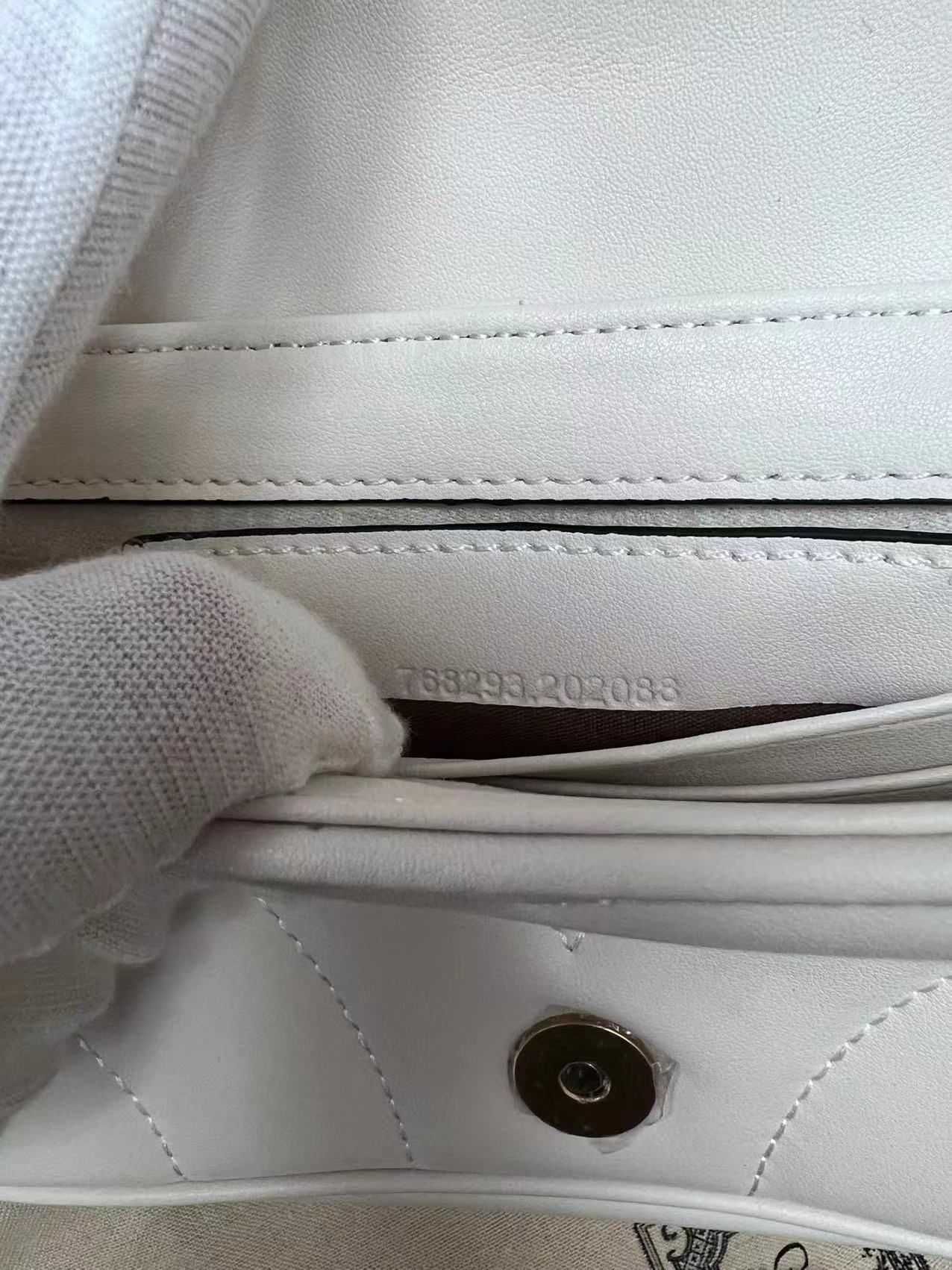 GUCCI  GG Marmont Mini torba na ramię typu crossbody