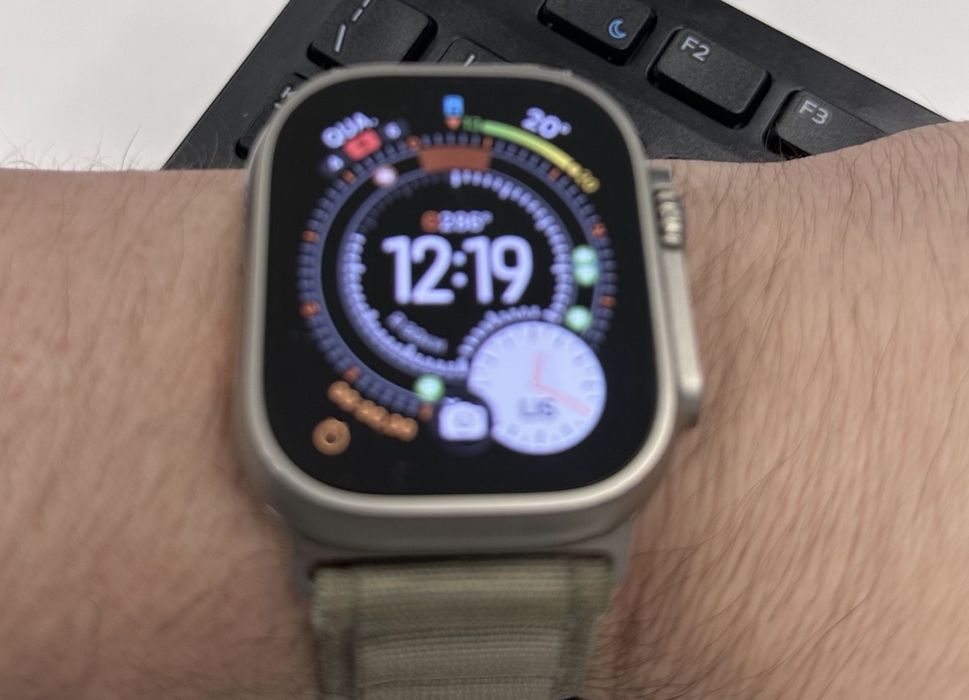 Apple watch ultra 1 sem detalhes nenhum com braceletes