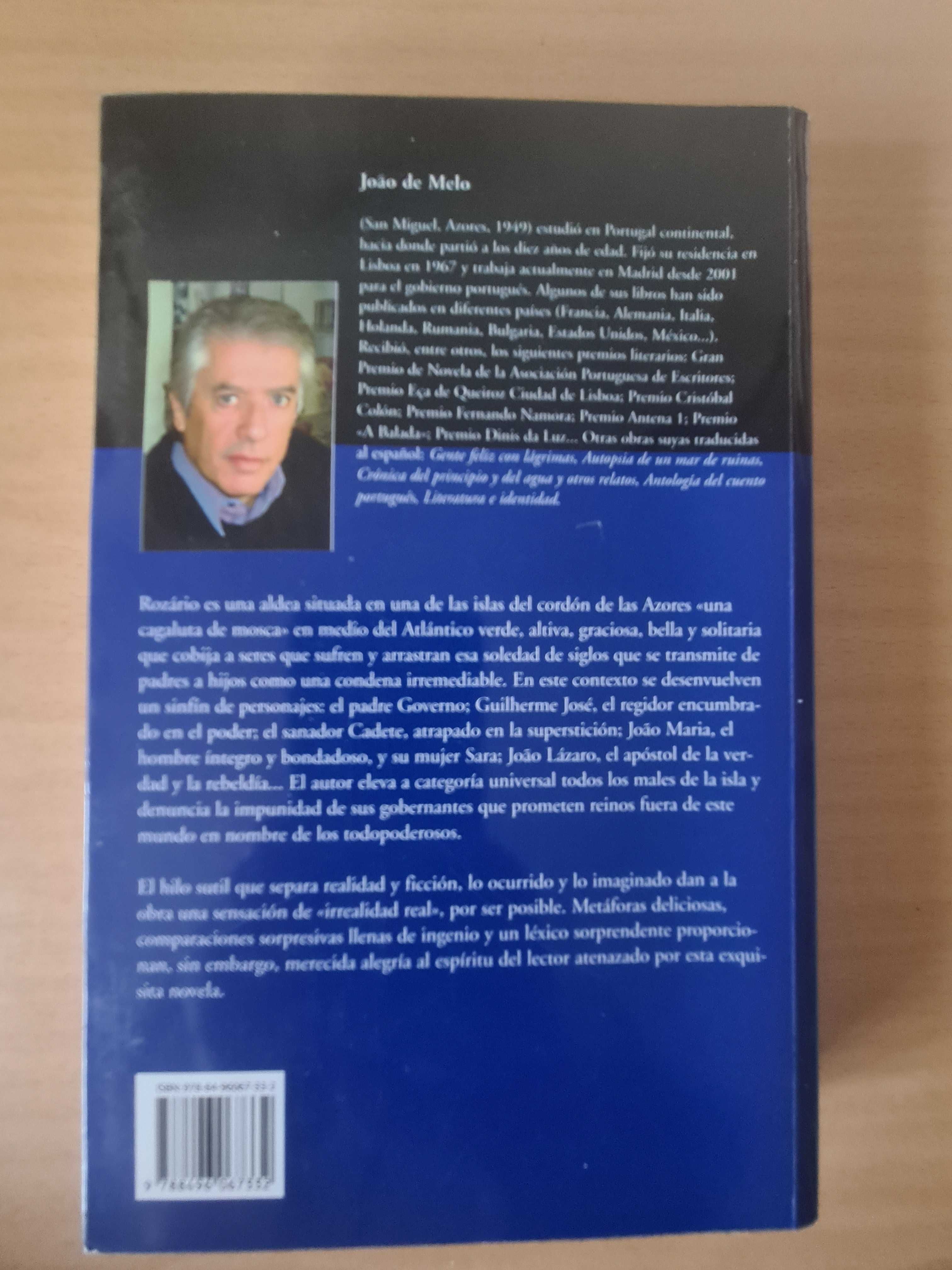 Livro "Mi Mundo no es de este Reino" de João de Melo