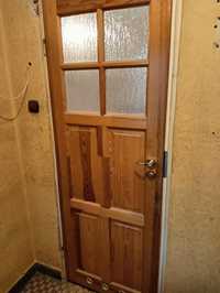 Drzwi drewniane do łazienki, wc szybka kora dębu