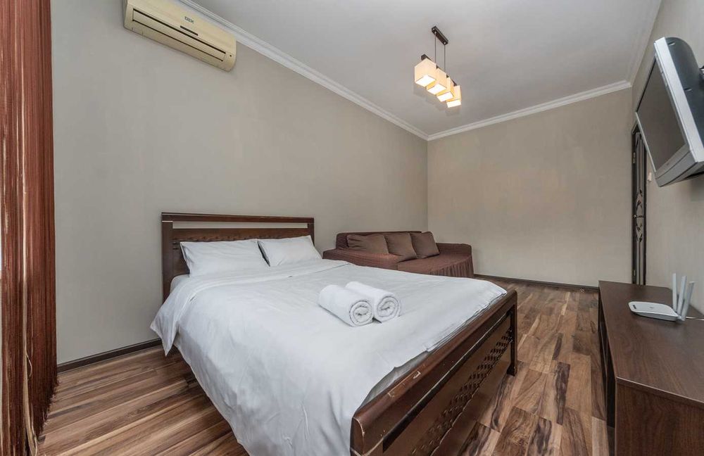 2х кімнатна квартира поруч з Палацом Україна