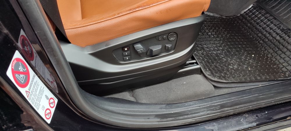 Sprzedam BMW  X6  E71 z 2011