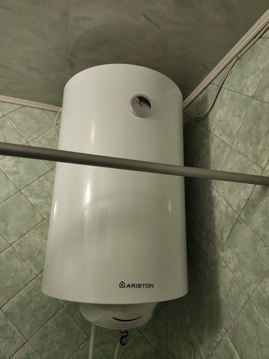 Бойлер Ariston 80л.ТЕРМІНОВО!