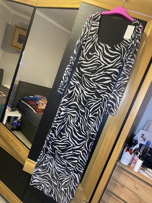 Sukienka siateczkowa