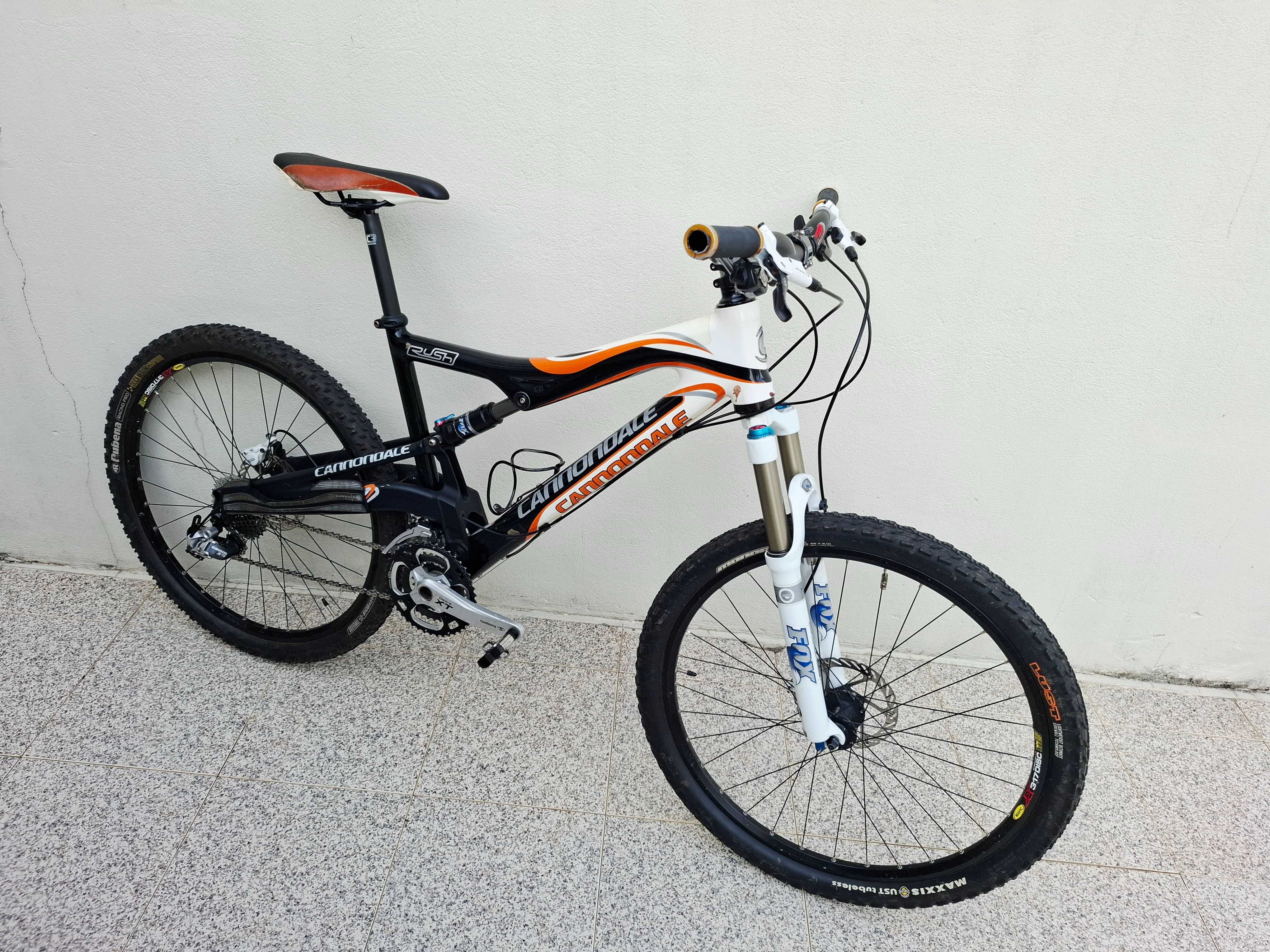 Cannondale Rush Carbon – Suspensões revistas, pronta a rolar!