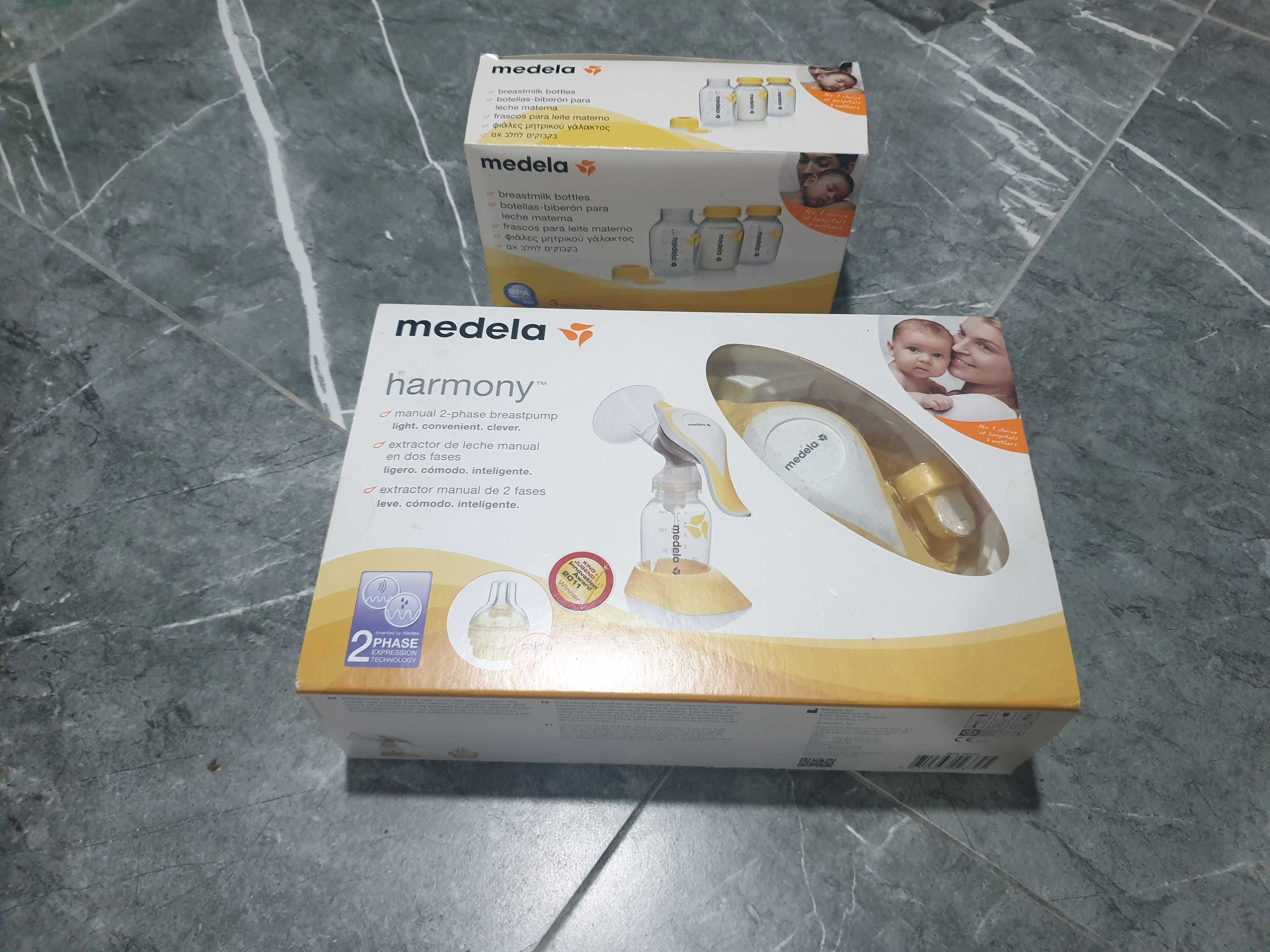 Bomba manual tira leite Medela com oferta