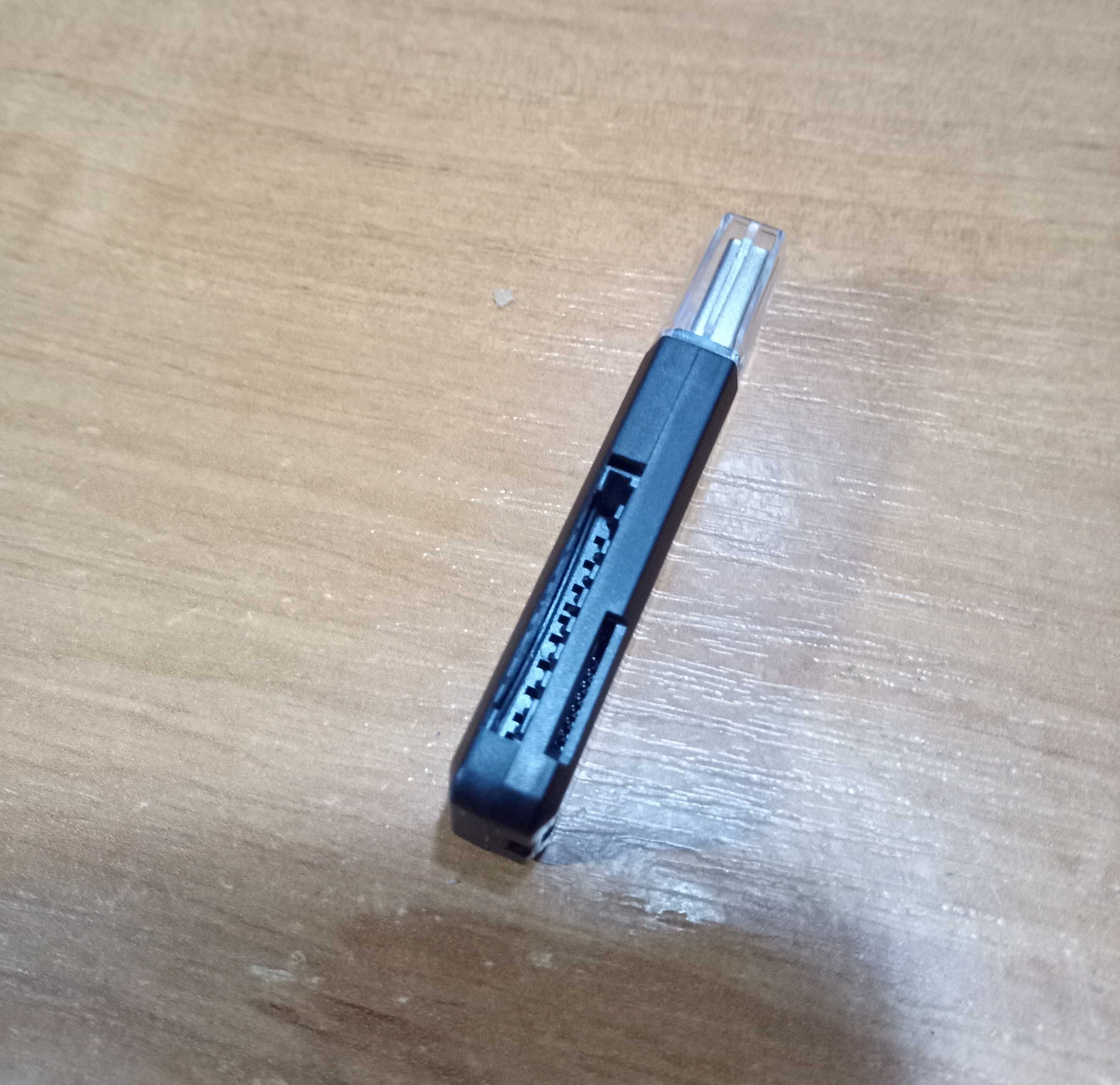 USB 2.0 пристрій читання карток пам'яті