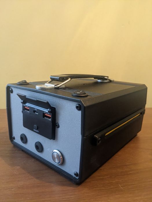 RTE Зарядна Станція 12V 15A LiFepo4 192 Wh