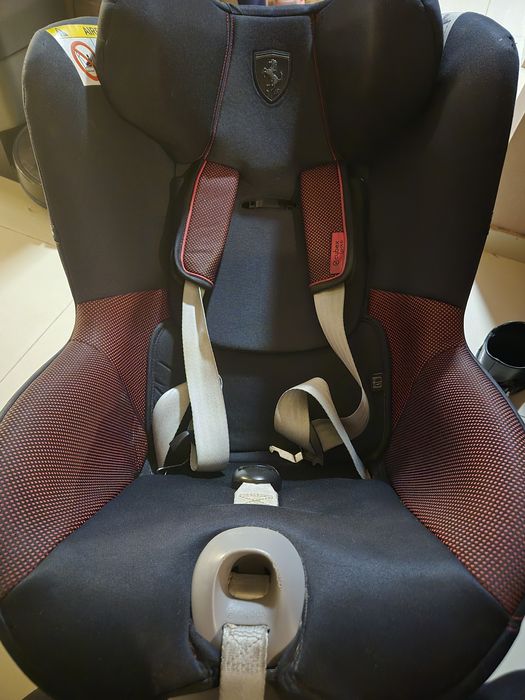 Pilnie sprzedam Fotelik obrotowy Cybex  Sirona S I-SIZE FERRARI
