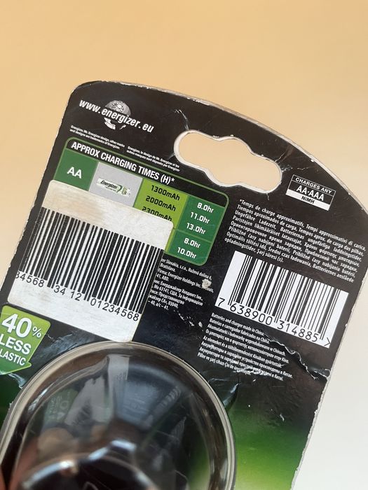 Зарядка Energizer на 4 батарейки Новая