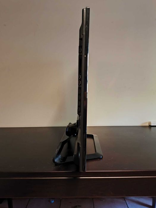 Televisor LG 42” 3D Full HD (1080p) 42LM620S – NÃO É SMART