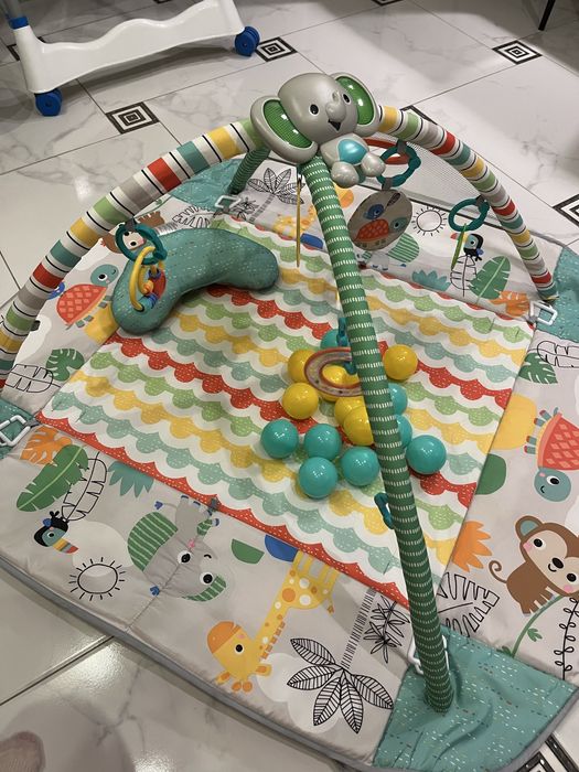 Розвиваючий килимок 5 в 1 Bright Starts "Totally Tropical"