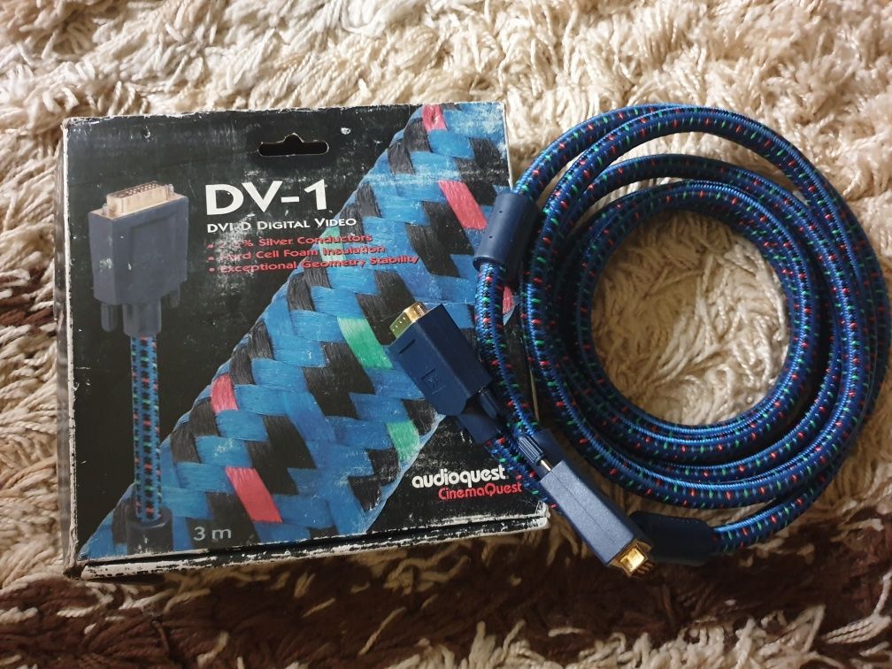 Audioquest DV-1 DVI-D кабель