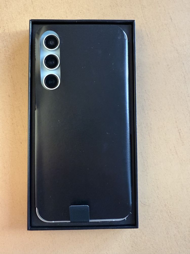 Samsung S23 FE 8/128 New!!!