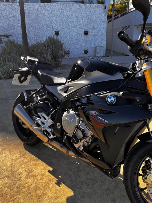 BMW S1000R naked/streetfighter