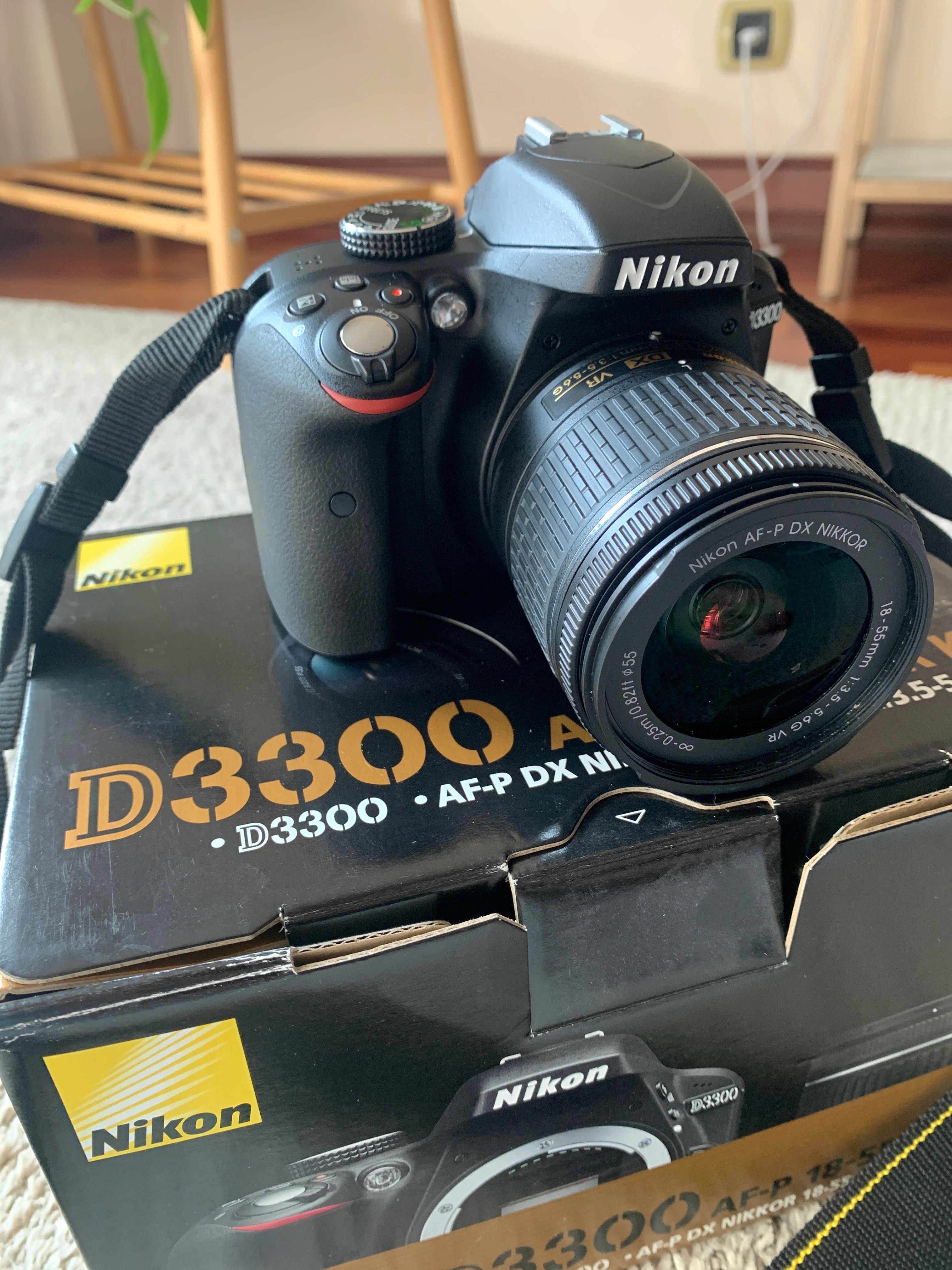 Nikon D3300 AF-P 18-55 VR kit