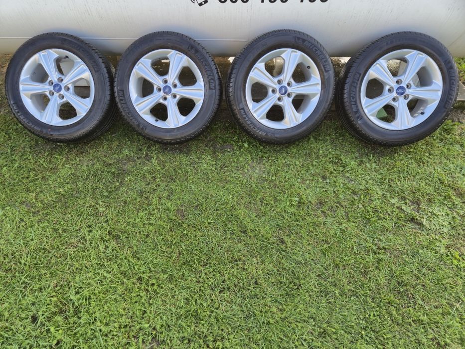 Koła Felgi Aluminiowe Alufelgi Ford Kuga II 17 cali 5x108 Michelinlato