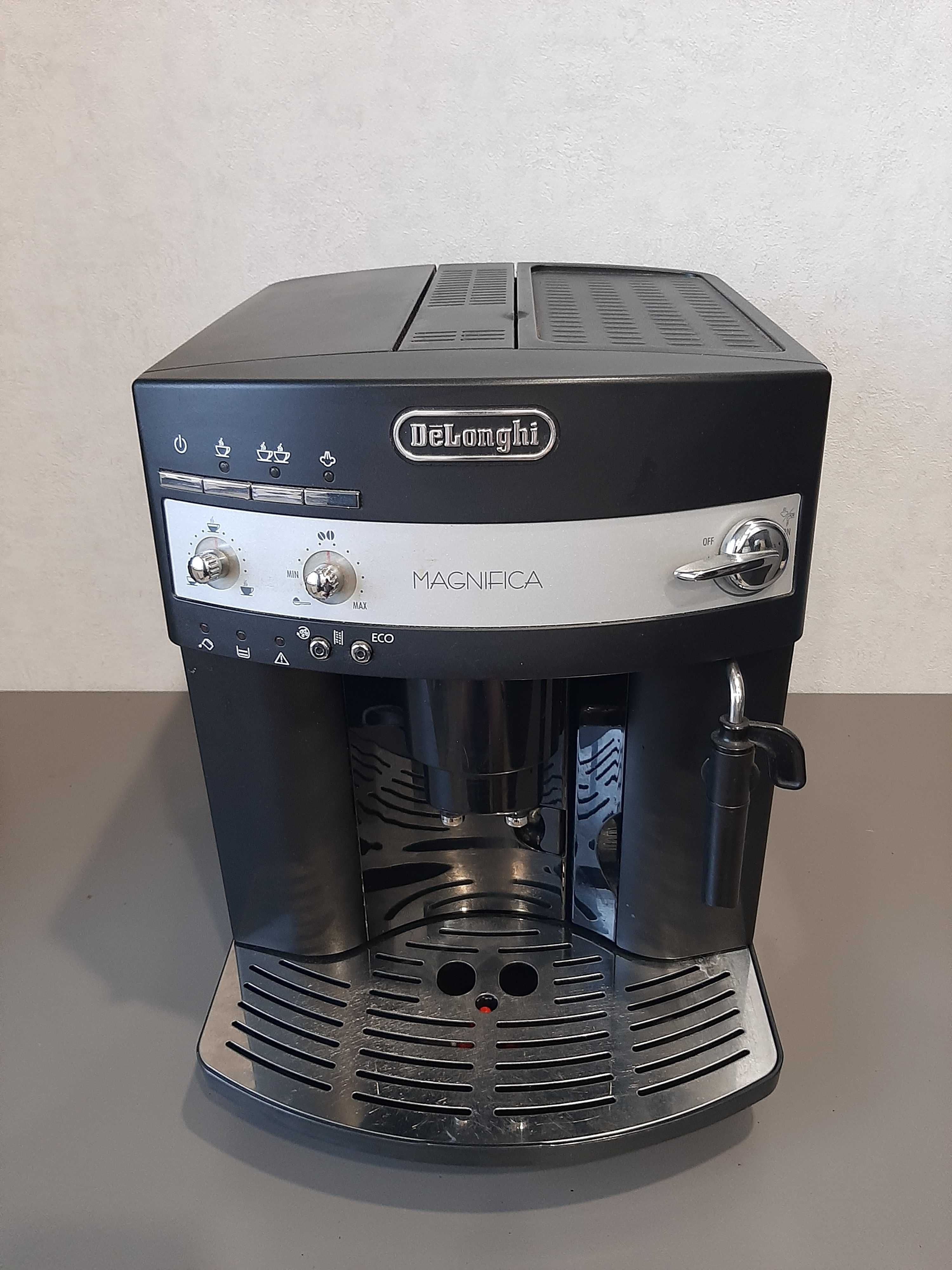 Продам кофеварку DeLonghi Magnifica