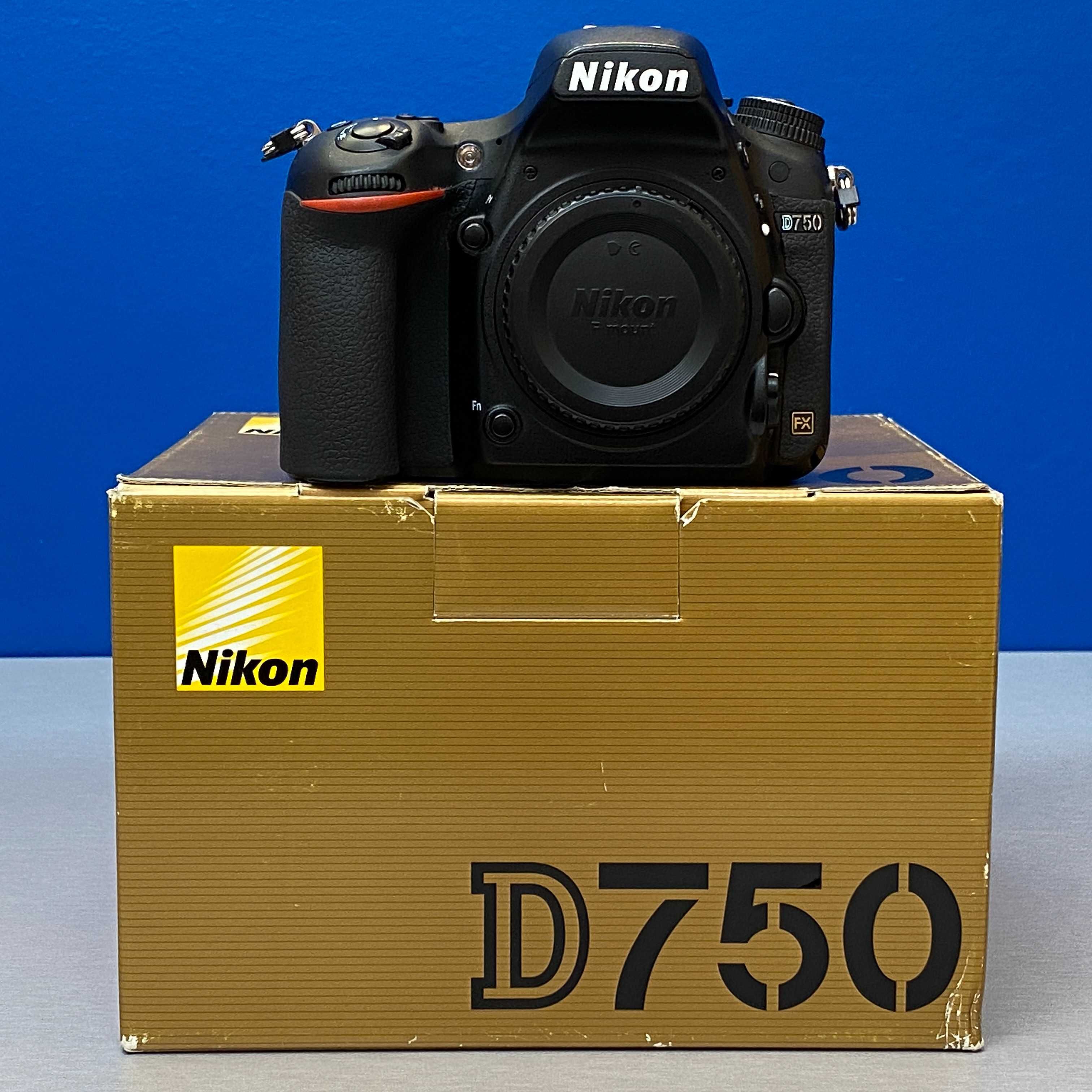 Nikon D750 (Corpo) - 24.3MP