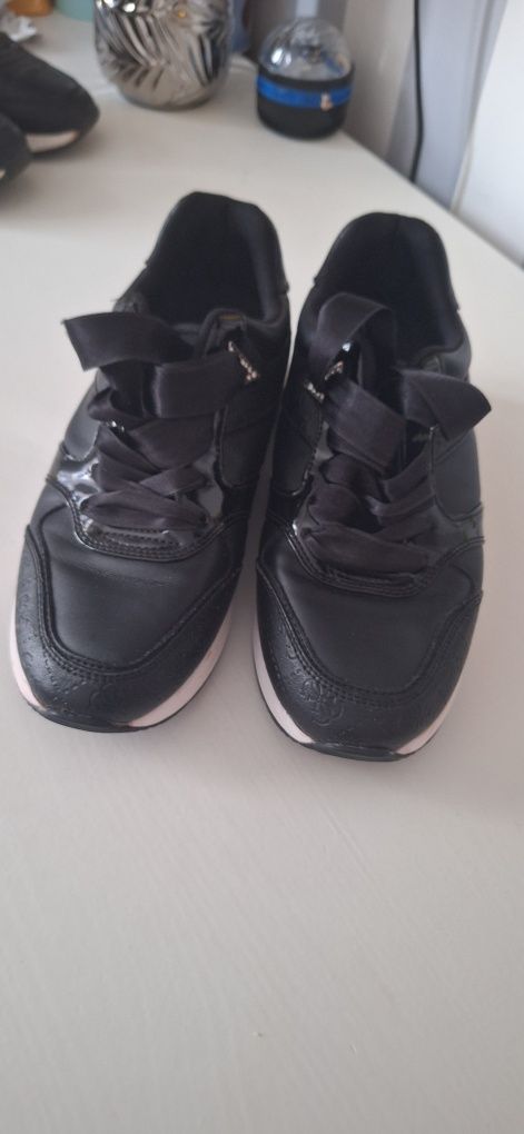 Sneakersy damskie Guess
